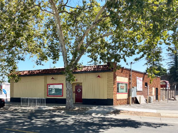 The Blue Moon – 2565 Franklin Blvd. 