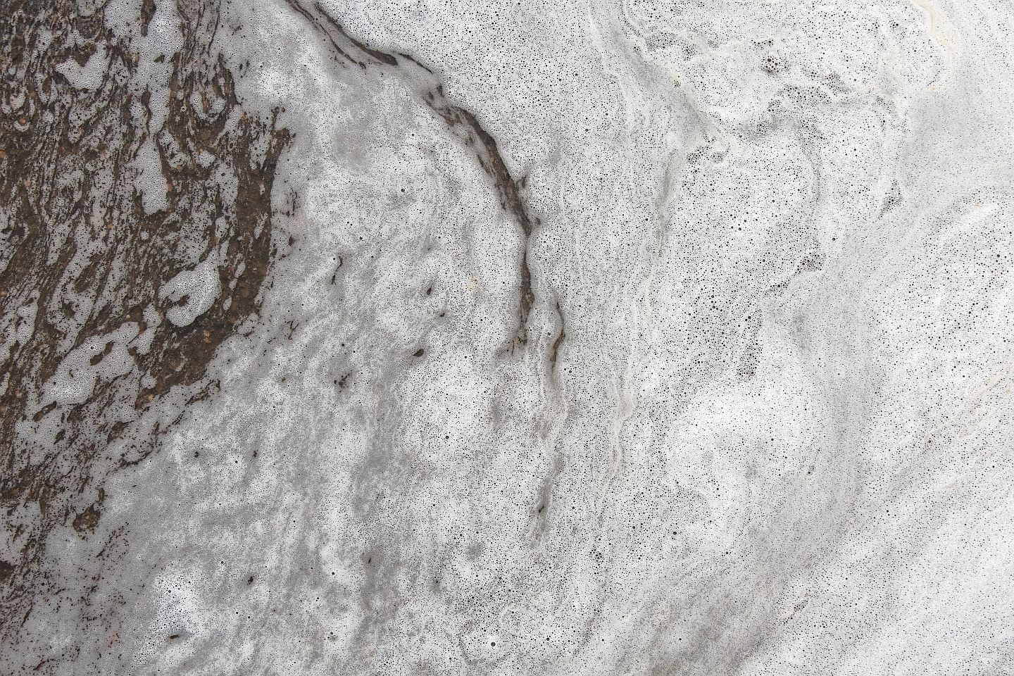 An image of firefighting foam, which contains PFAS chemicals