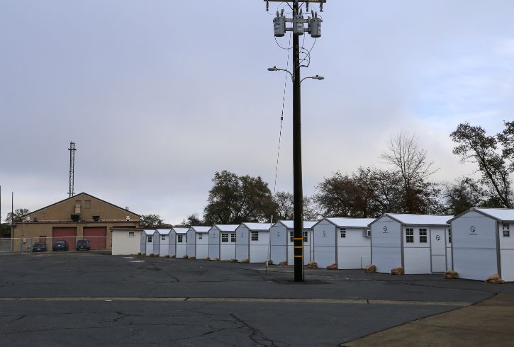 Roseville Road, Pallet homes