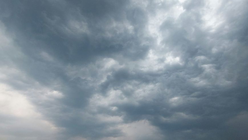 Image of dark clouds.