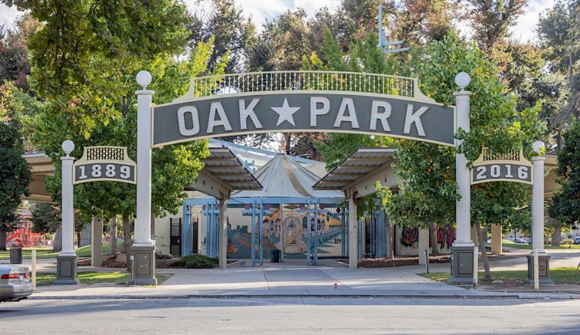 Oak Park sign