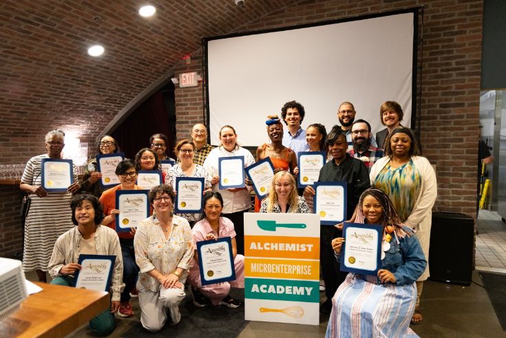 Sacramento food entrepreneurs group photo at Alchemist Microenterprise Academy.
