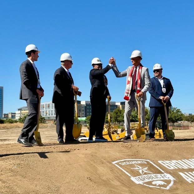 Mayor McCarty and representatives at the groundbreaking