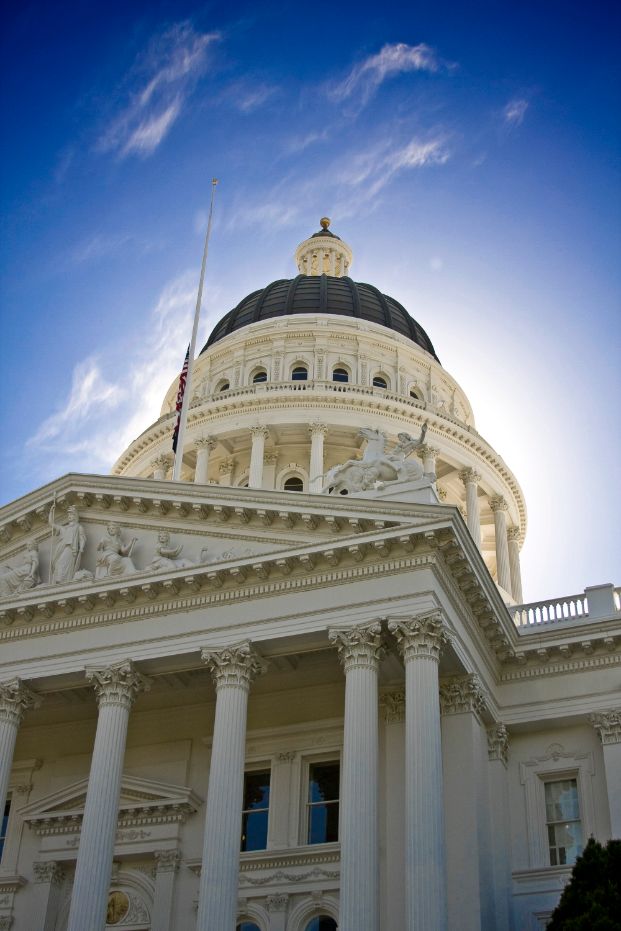 Image of the California State Capitol 